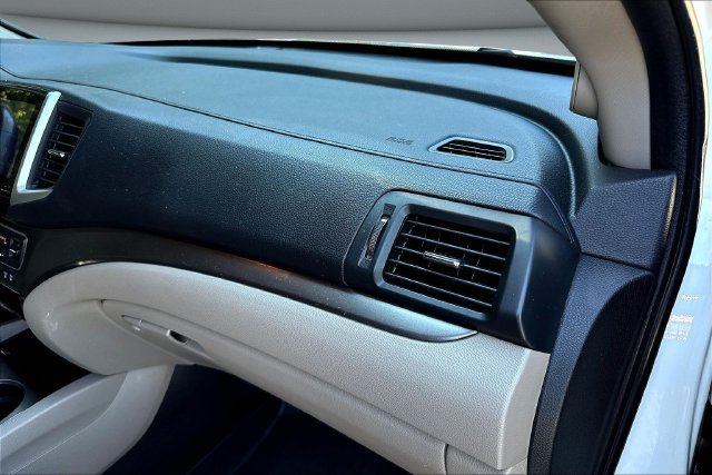 Used 2016 Honda Pilot EX-L image 29