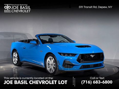Used 2025 Ford Mustang GT Premium RWD image 1