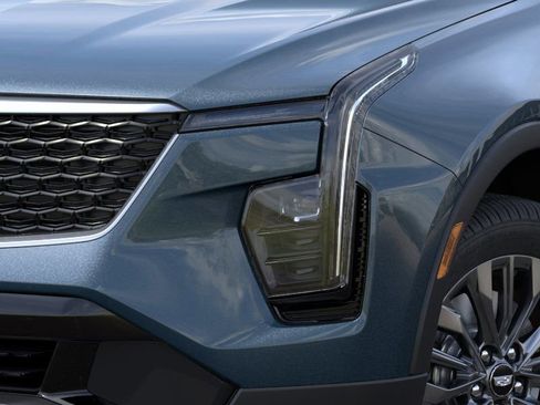 New 2025 Cadillac XT4 Premium Luxury w/ Cold Weather Package image 34