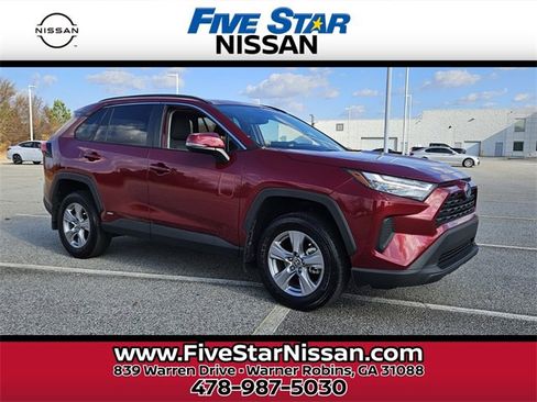 Used 2024 Toyota RAV4 XLE image 1