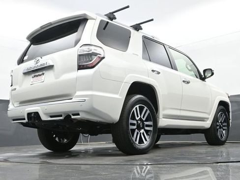 Used 2023 Toyota 4Runner Limited AWD/4WD image 29