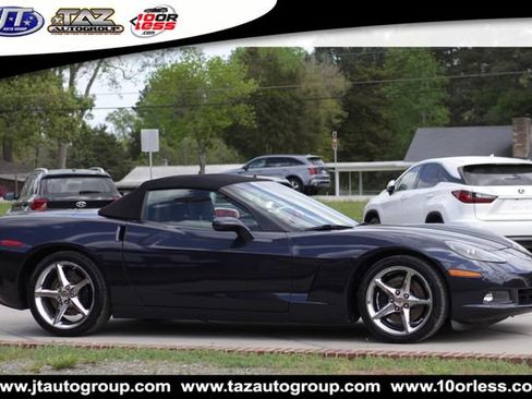 Used 2013 Chevrolet Corvette Convertible w/ 3LT Preferred Equipment Group RWD image 8