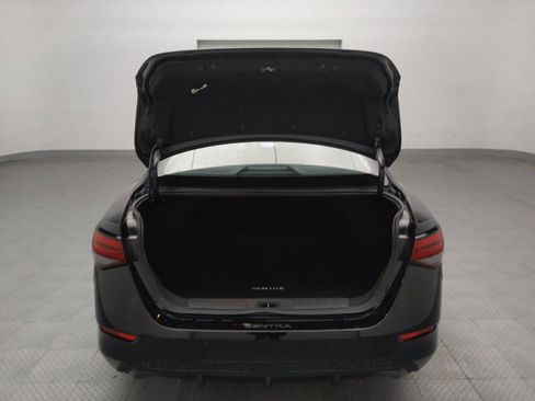 Used 2025 Nissan Sentra SV FWD image 29