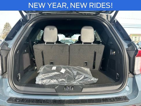 New 2026 Ford Explorer ST-Line w/ ST-Line Street Pack image 43
