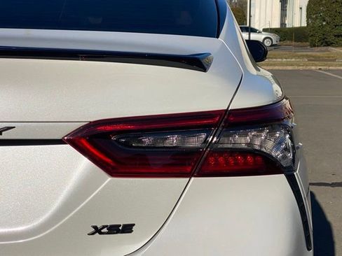 Used 2023 Toyota Camry XSE image 18