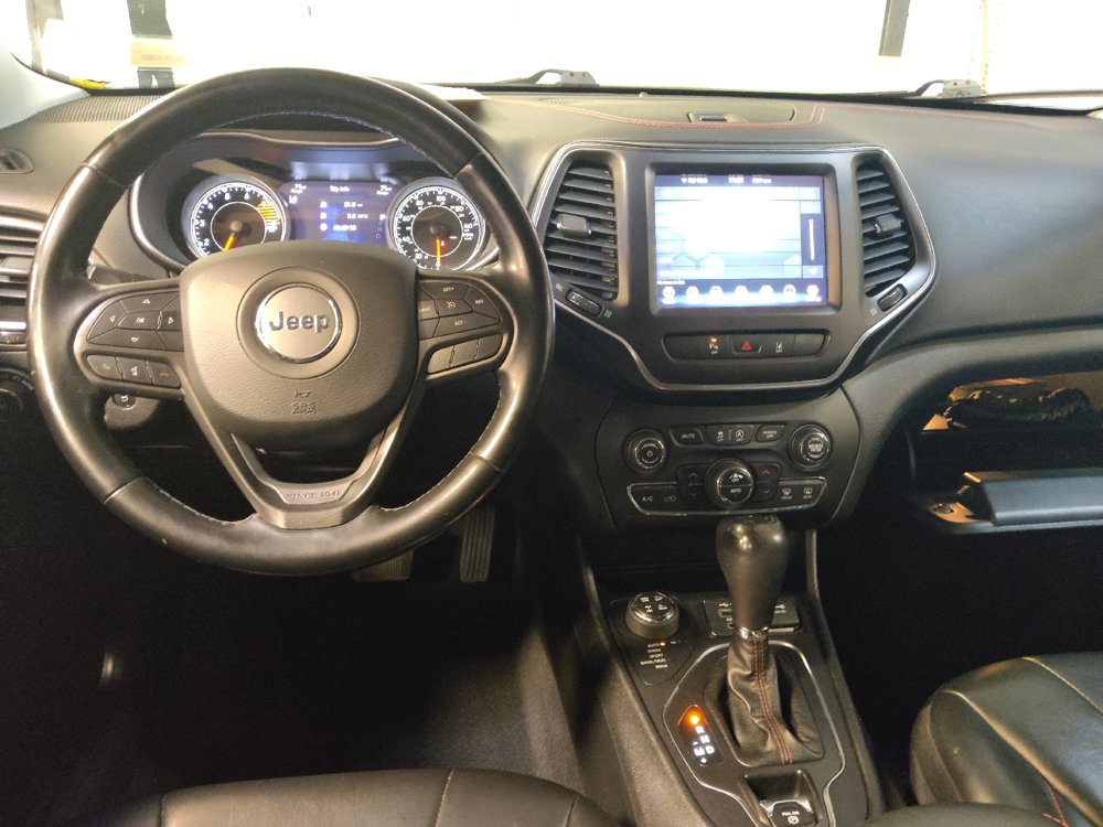 Used 2021 Jeep Cherokee Trailhawk w/ Comfort/Convenience Group AWD/4WD image 22