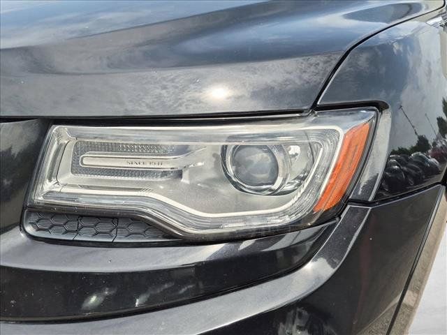 Used 2014 Jeep Grand Cherokee Summit AWD/4WD image 12
