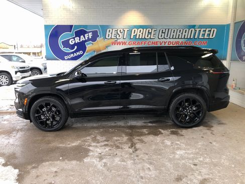 Used 2026 Chevrolet Traverse RS image 5