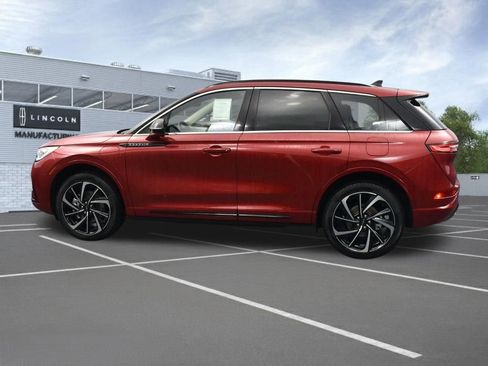 New 2025 Lincoln Corsair Grand Touring w/ Equipment Group 301A image 2