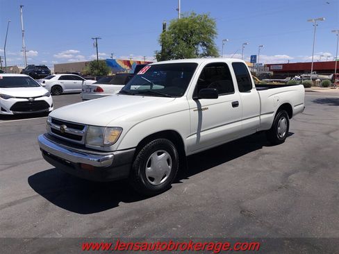 Used 1998 Toyota Tacoma 2WD Xtracab image 8