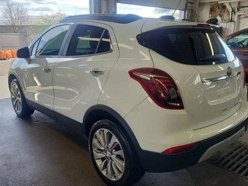 Used 2020 Buick Encore Preferred w/ Safety Package AWD/4WD image 2