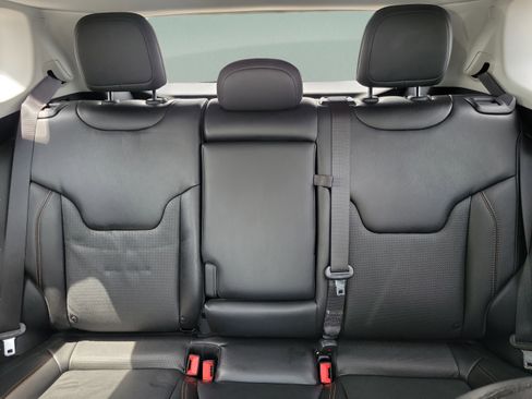 Used 2021 Jeep Compass Limited AWD/4WD image 9