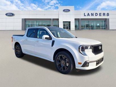 New 2025 Ford Maverick Lobo