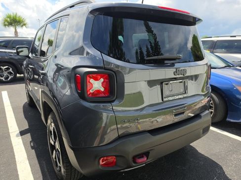 Used 2022 Jeep Renegade Trailhawk AWD/4WD image 15