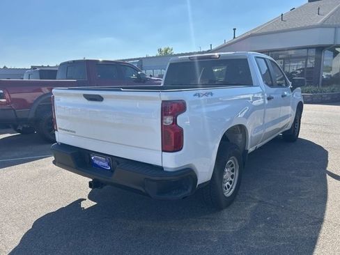 Used 2022 Chevrolet Silverado 1500 W/T w/ WT Value Package image 9