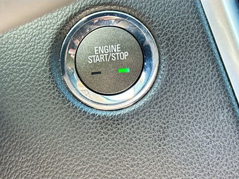 Used 2012 Cadillac SRX Performance image 20