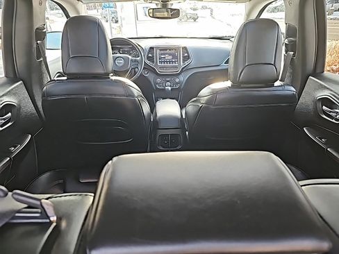 Used 2019 Jeep Cherokee Trailhawk w/ Comfort/Convenience Group image 25