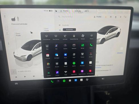 Used 2025 Tesla Model 3 Long Range RWD image 23