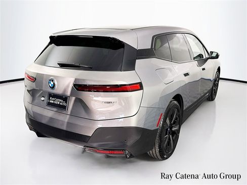 Used 2025 BMW iX xDrive50 w/ Premium Package image 7
