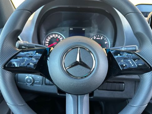 New 2026 Mercedes-Benz Sprinter 2500 image 21