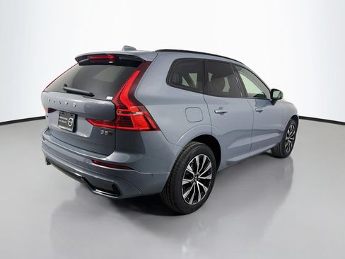 Certified 2024 Volvo XC60 B5 Plus AWD/4WD image 6
