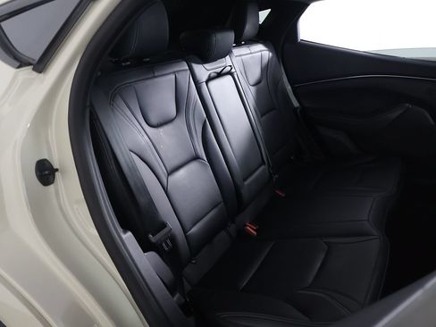 Used 2025 Ford Mustang Mach-E Premium AWD/4WD image 35