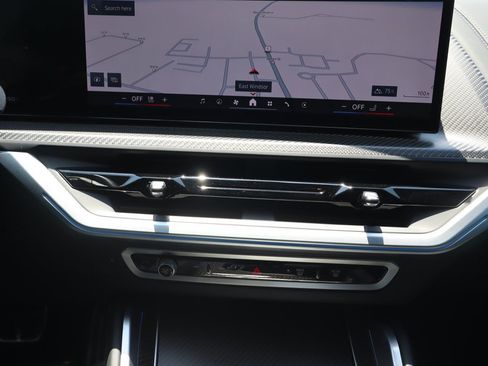 Used 2024 BMW XM AWD/4WD image 13
