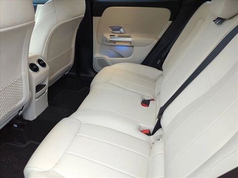 Certified 2025 Mercedes-Benz GLA 250 image 12
