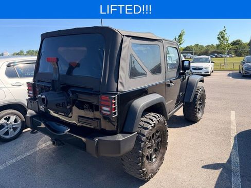 Used 2016 Jeep Wrangler Sport AWD/4WD image 3
