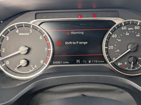 Certified 2024 Nissan Rogue SV image 32