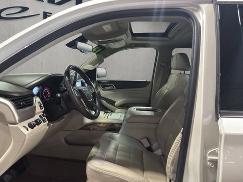 Used 2015 GMC Yukon Denali w/ Open Road Package AWD/4WD image 9