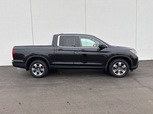 Certified 2017 Honda Ridgeline RTL image 3