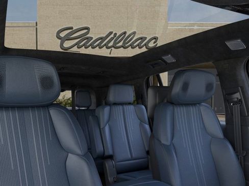 New 2025 Cadillac Escalade IQ Luxury 2 w/ LPO, Etrunk Organizer Package image 24