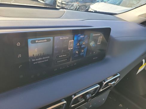 New 2026 Nissan Sentra SL w/ Floor Mat Package FWD image 28