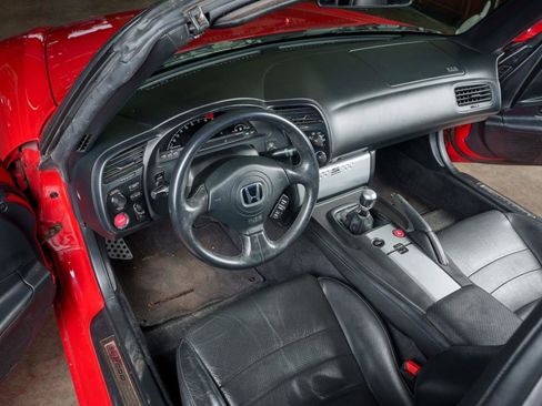 Used 2004 Honda S2000 image 35