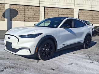 Used 2024 Ford Mustang Mach-E Select w/ Comfort Package Lite video 1