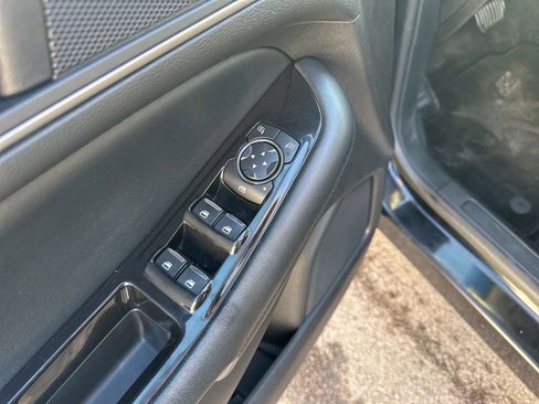 Used 2017 Ford Edge SEL w/ Equipment Group 201A image 10