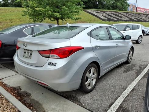 Used 2012 Hyundai Elantra GLS w/ Preferred Pkg 3 FWD image 2