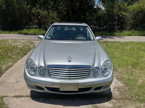 Used 2003 Mercedes-Benz E 320 Sedan image 8