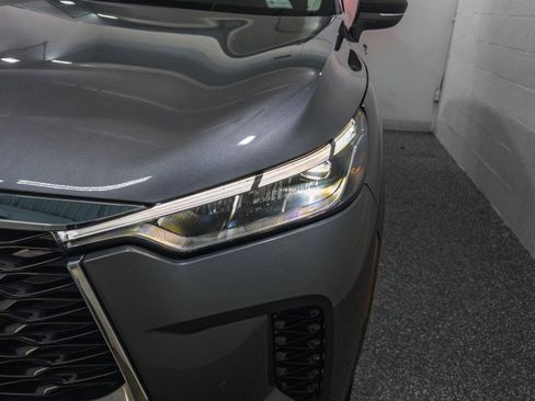 Used 2023 INFINITI QX60 Luxe w/ Cargo Package image 5