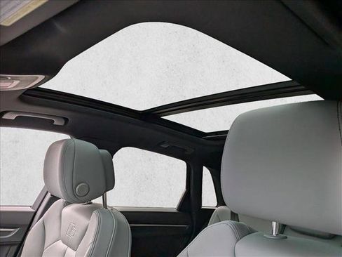 Certified 2025 Audi Q3 2.0T Premium w/ Convenience Package image 15