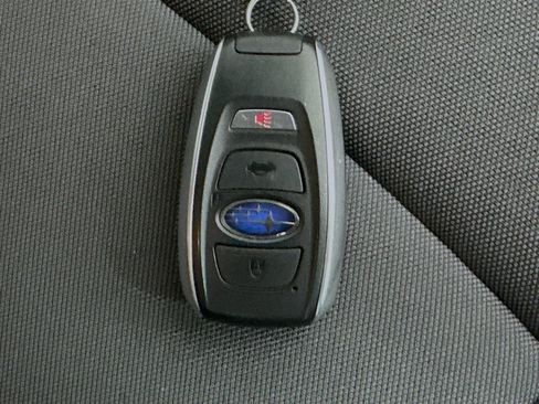 Used 2025 Subaru Crosstrek 2.0i Premium image 36