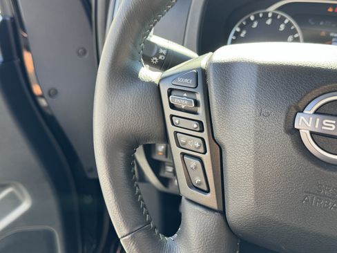 Used 2026 Nissan Frontier SV w/ SV Convenience Package RWD image 19