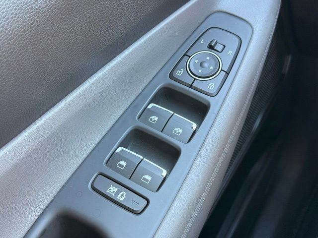 Used 2019 Hyundai Santa Fe SEL w/ Cargo Package FWD image 24
