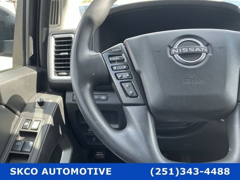 Used 2022 Nissan Frontier SV AWD/4WD image 19