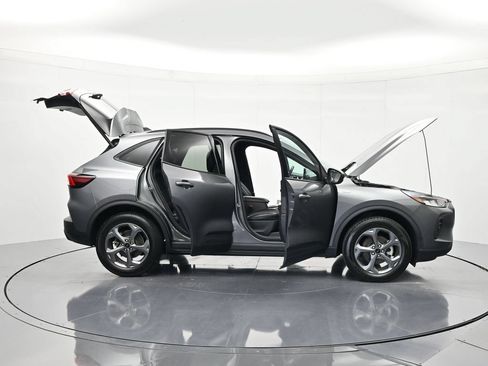 Used 2025 Ford Escape ST-Line Select AWD/4WD image 47