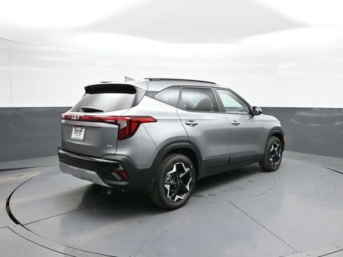 New 2025 Kia Seltos S image 6