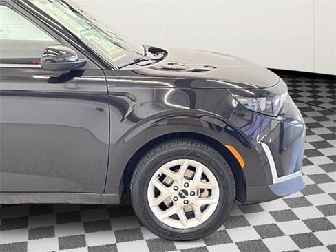 Used 2023 Kia Soul S image 6