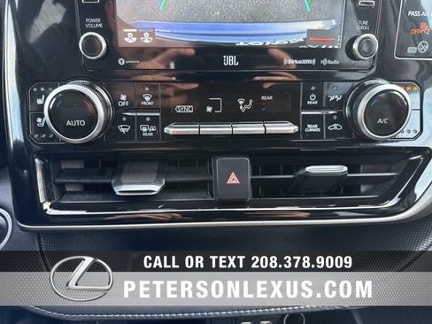 Used 2020 Toyota Highlander Limited image 14