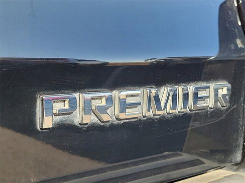 Used 2019 Chevrolet Tahoe Premier w/ Premier Plus Edition image 9
